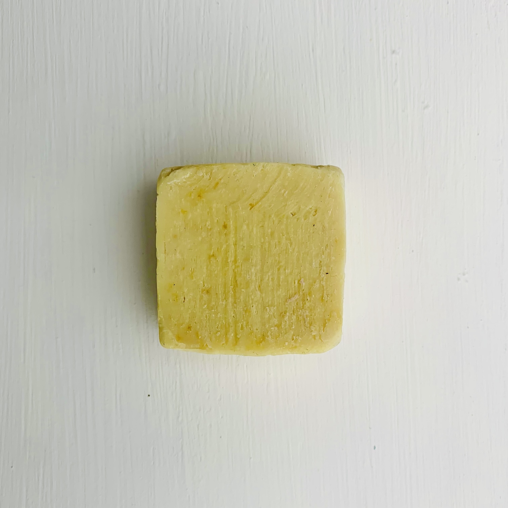 kleine ringelblumenseife kleine ringelblumenseife