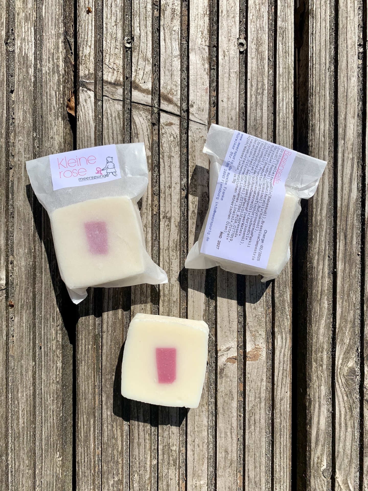 Handgemachte kleine Rosenseife Handgemachte kleine Rosenseife