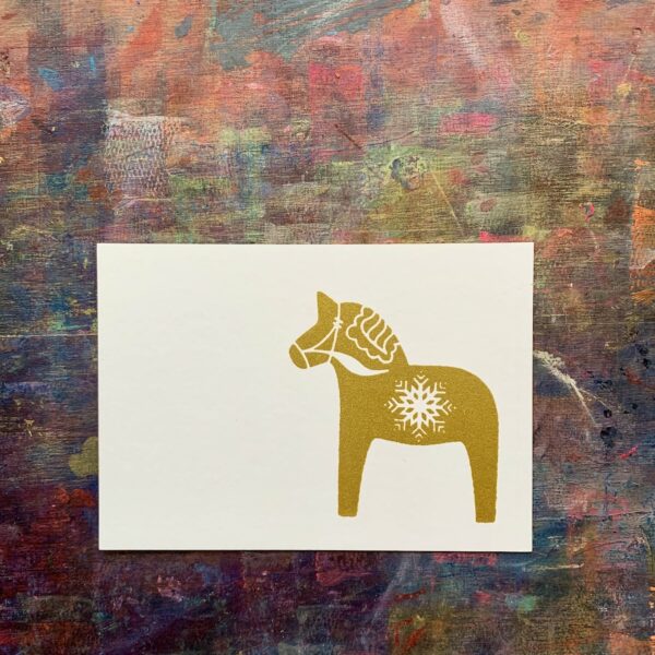 Goldige Karte mit Dalapferd