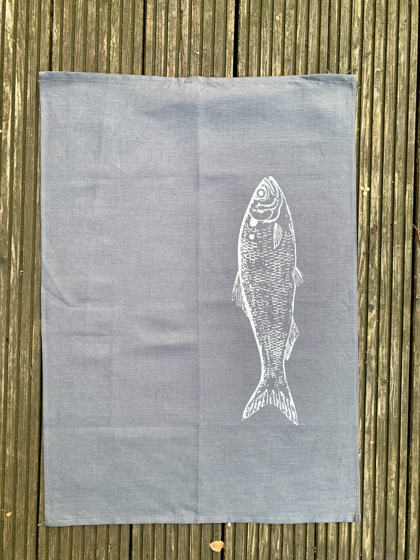 geschirrhandtuch grau mit fisch geschirrhandtuch grau mit fisch