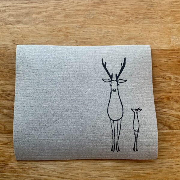 weihnachtliches schwammtuch mit hirschen