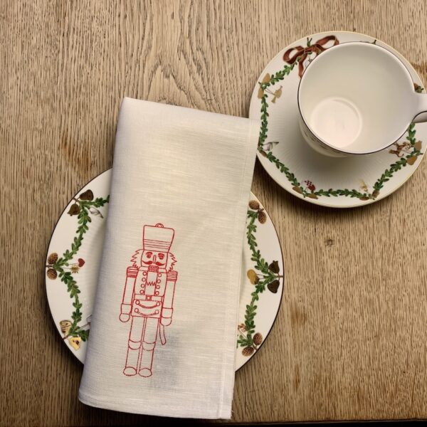 Servietten Nussknacker weiß