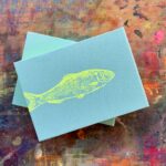 handgebundener zettelblock in hellblau