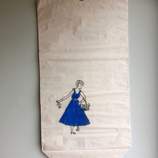 papiersack dame blau