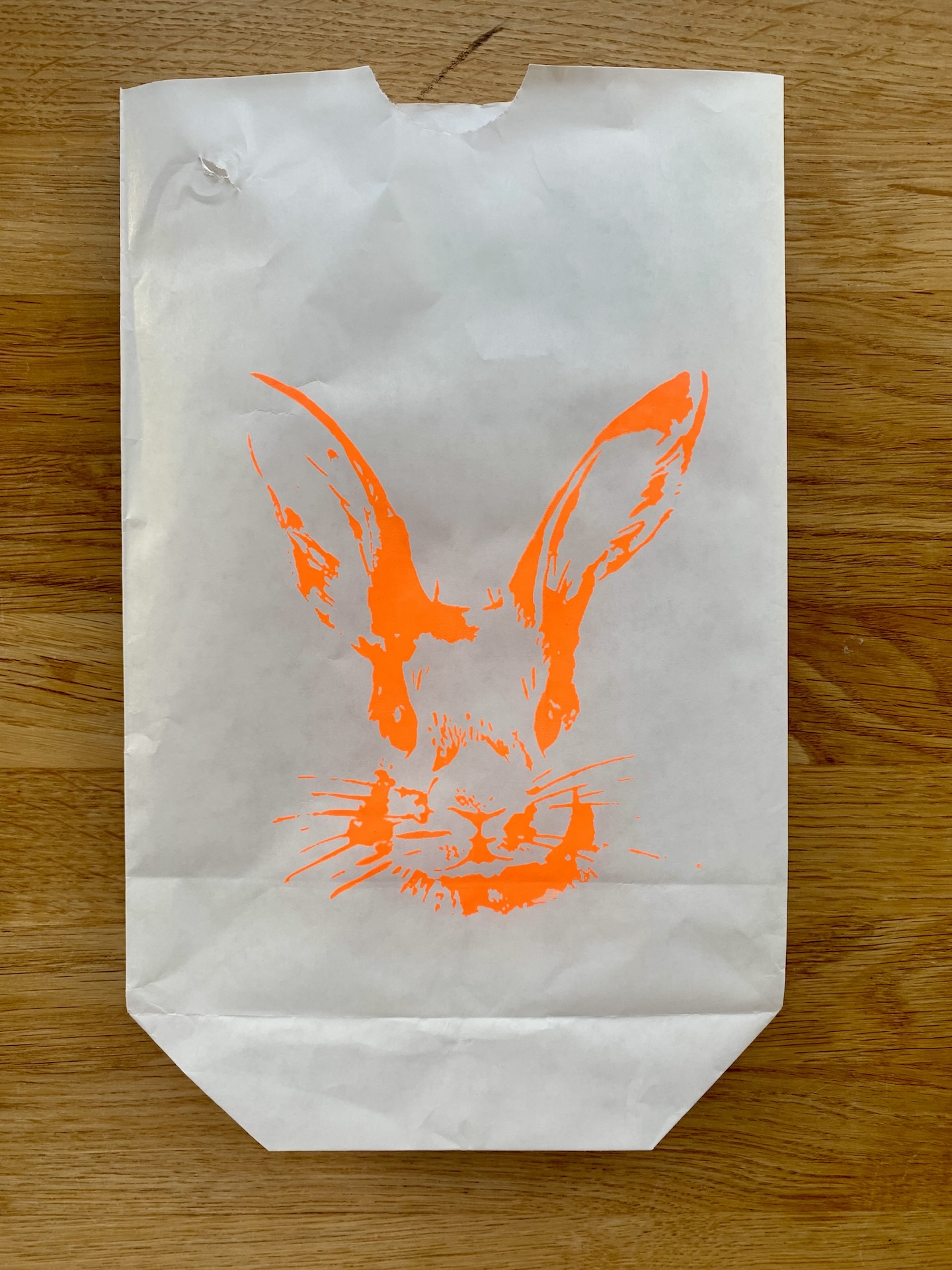 Papiertüte hase neonorange Papiertüte hase neonorange