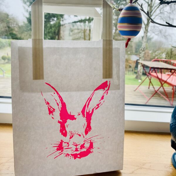 papiertüte hase pink