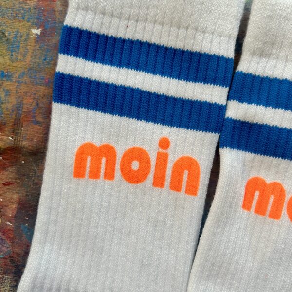 Flensburger Socken mit Moin - blau handbedruckt in Flensburg